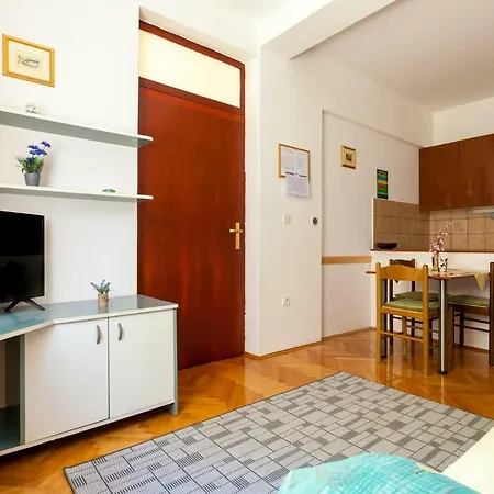 Belavic By El-pi Tours Apartment