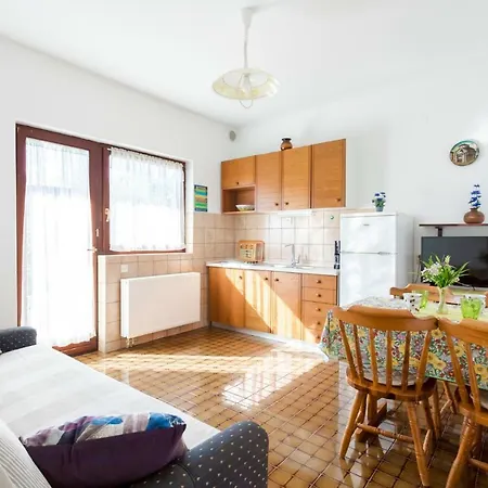 Apartment Belavic By El-pi Tours *