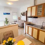 Apartman Belavic By El-pi Tours