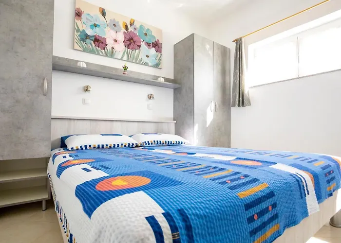 Belavic By El-pi Tours Apartment Njivice
