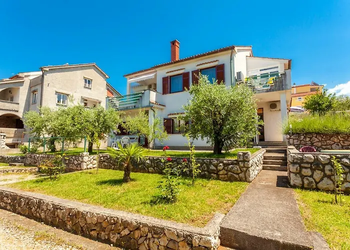 Belavic By El-pi Tours Apartment Njivice