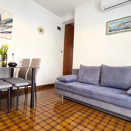 Belavic By El-pi Tours Apartament *
