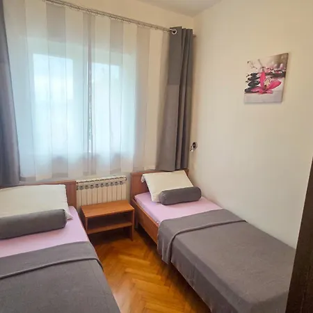 Apartman Belavic By El-pi Tours Njivice