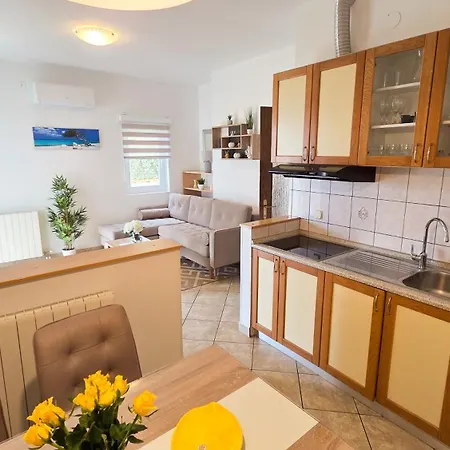 Apartman Belavic By El-pi Tours