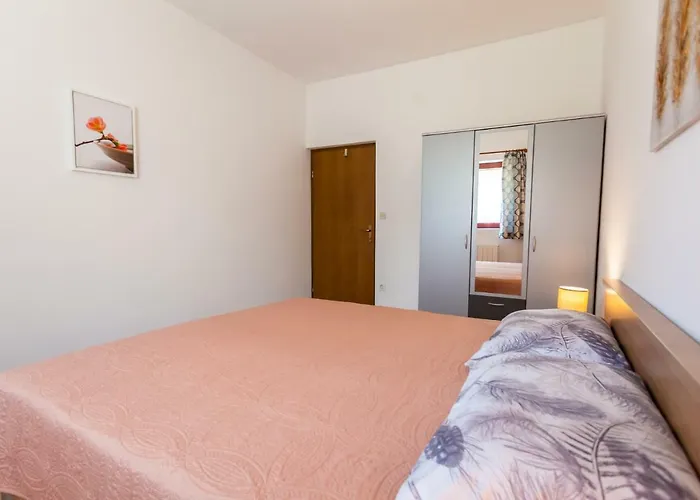 Belavic By El-pi Tours Daire *