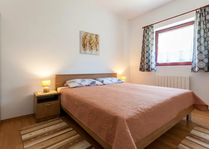 Daire Belavic By El-pi Tours