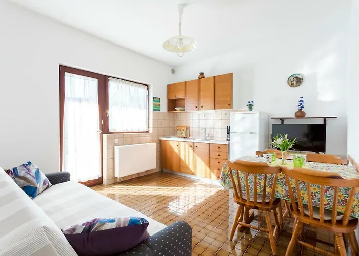 Daire Belavic By El-pi Tours *